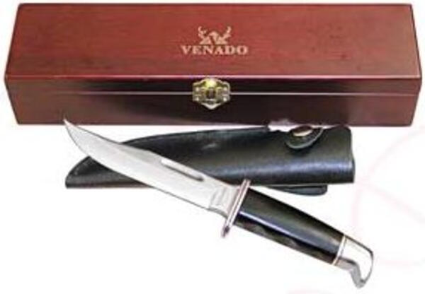 Cuchillo VENADO mod: MONTE hoja 15 cm. vaina cuero y caja